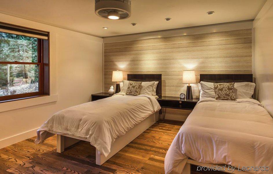 Cedar Crest Cottages Homewood Bagian luar foto